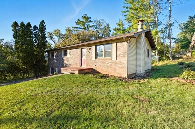 Photo - 7800 Temple Acres Dr