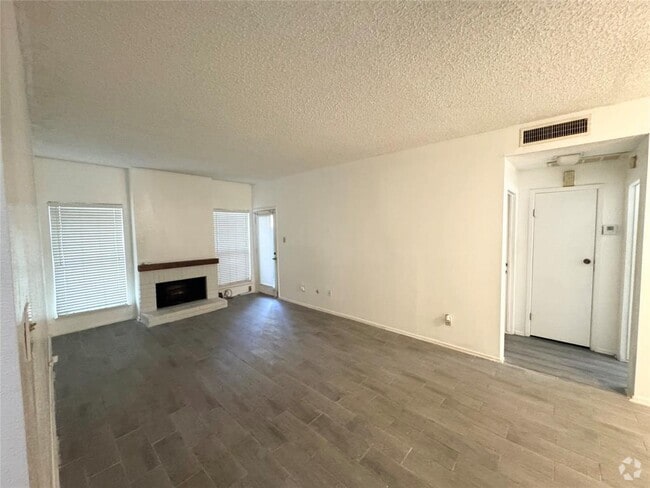 Building Photo - 10049 Westpark Dr Unit 189 Rental