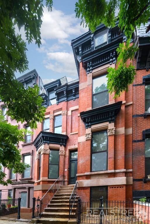 Building Photo - Stunning Brand New 1 Bed in Landmarked Tow... Unit 2B Rental