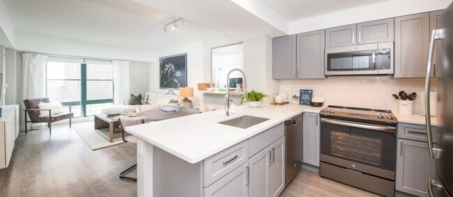 Building Photo - 30 Cambridge Park Dr. Unit 2142