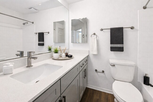 Photo - Waterford at Spencer Oaks