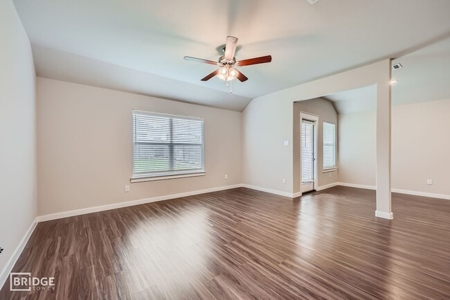 Photo - 6129 Fall Creek Ln
