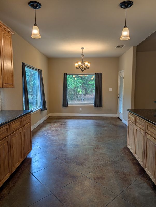 Photo - 178 S Buckhorn Dr