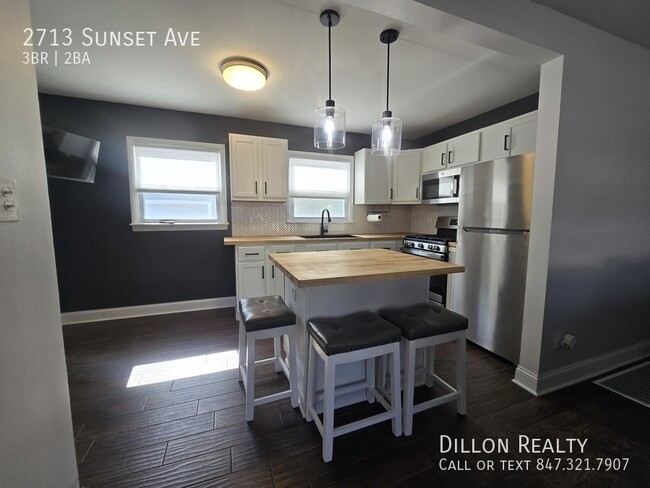 Photo - 2713 Sunset Ave