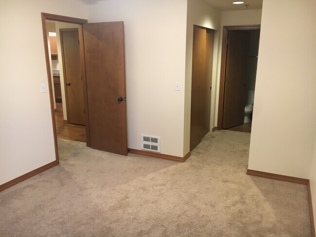 Meridian Place Apartments