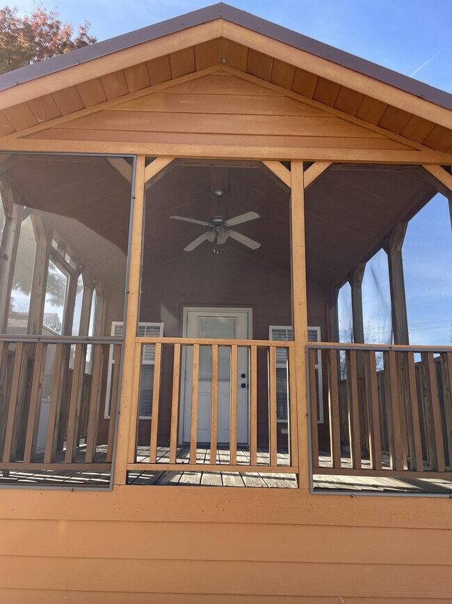 Photo - 48936 River Park Rd