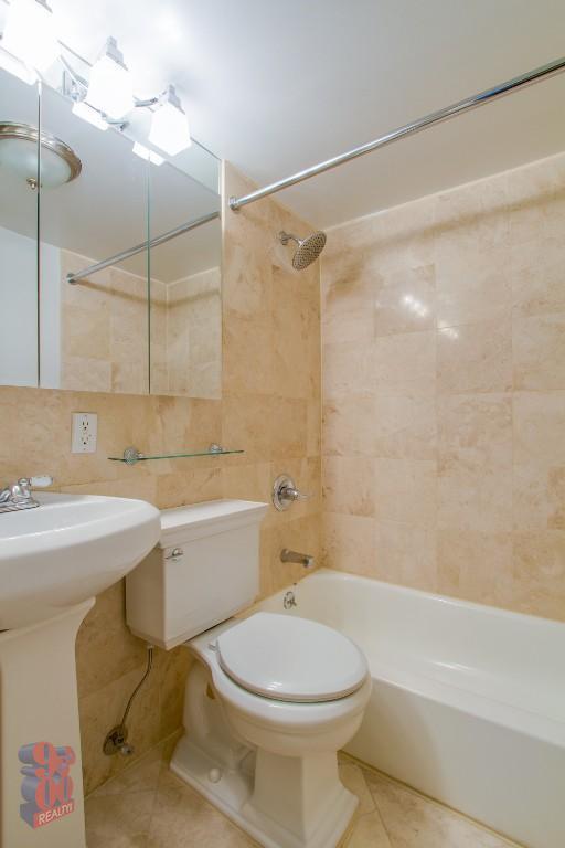 Photo - 68 Clinton St Unit 3B