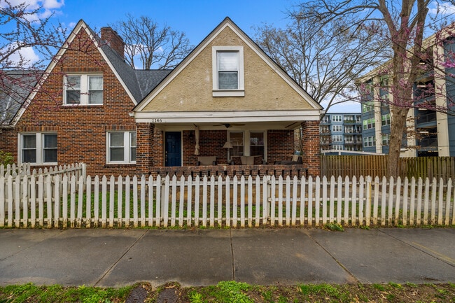 Building Photo - 1146 Wade St NE Rental