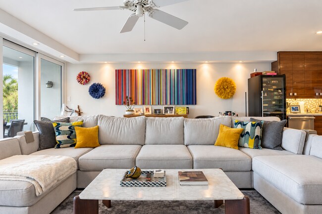 2 Grove Isle Dr Unit B305
