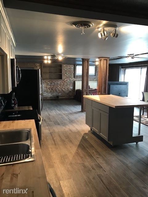 1 br, 1 bath Condo - 3601 Dodge St - 1 br, 1 bath Condo - 3601 Dodge St