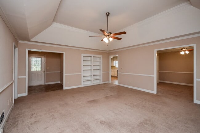 Photo - 2975 Camary Pl Dr SE