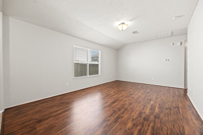 Photo - 2746 Grahamwood Ln