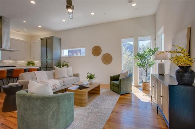 Photo - 5711 Bryan Pkwy Unit 101