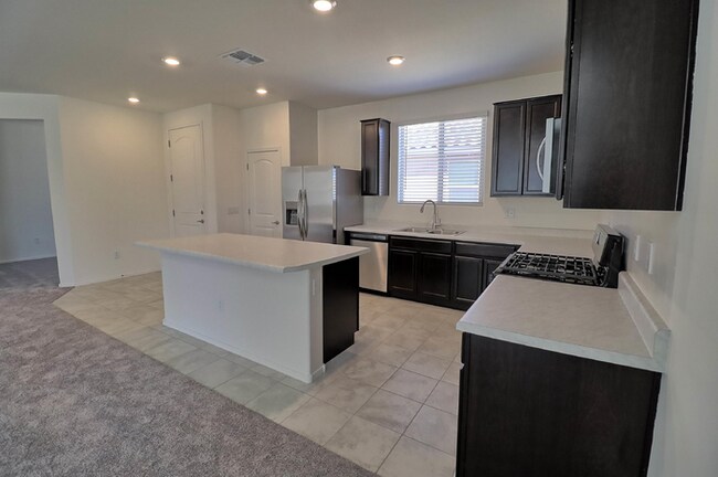 Photo - Newer Rancho Sahuarita Home!