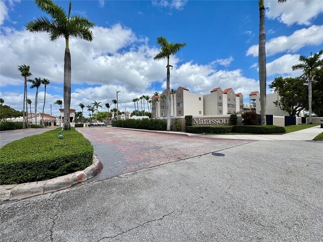 Building Photo - 6175 NW 186th St Unit 303