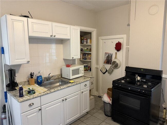 Photo - 60 Rowley St