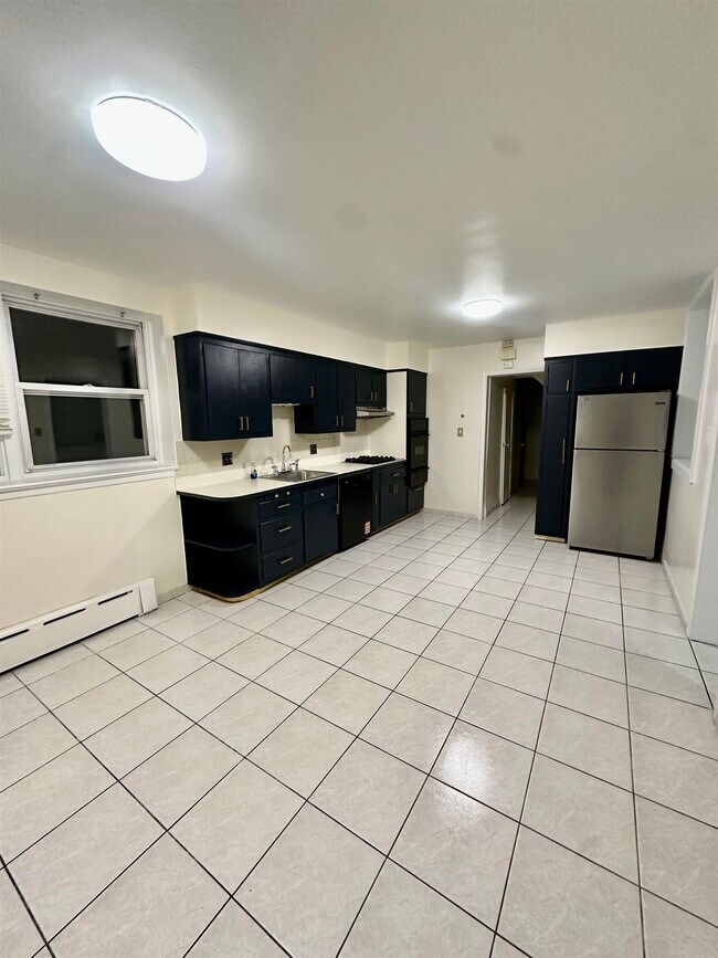 Photo - 6708 Newkirk Ave