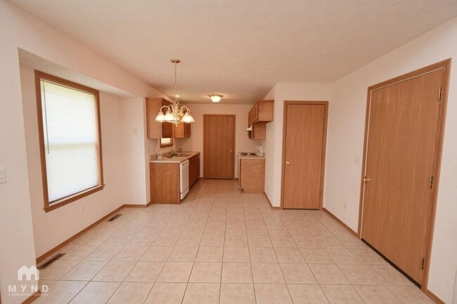 Photo - 1119 N O'Hara Ave