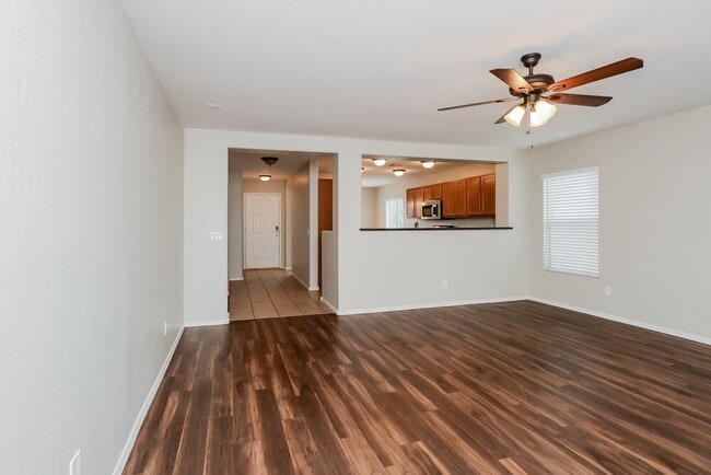 2436 E Olivine Rd