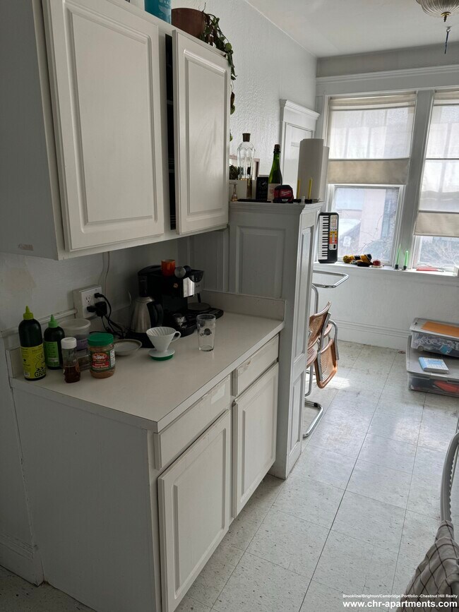 Photo - 1697 Cambridge St Unidad 5