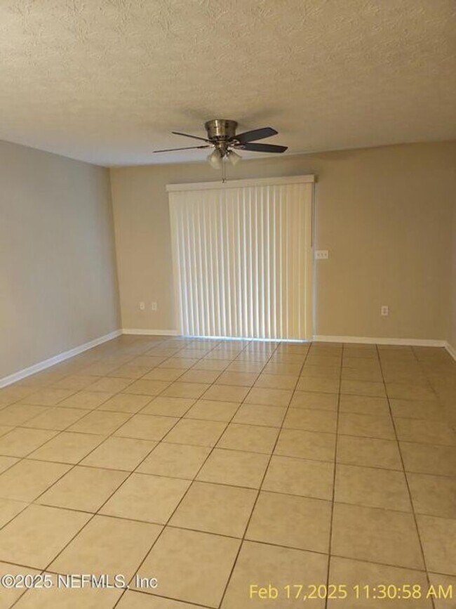 Photo - Nice 3/2 Condo