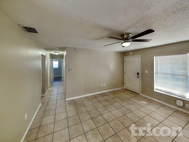 Photo - 11116 Stafford Ln