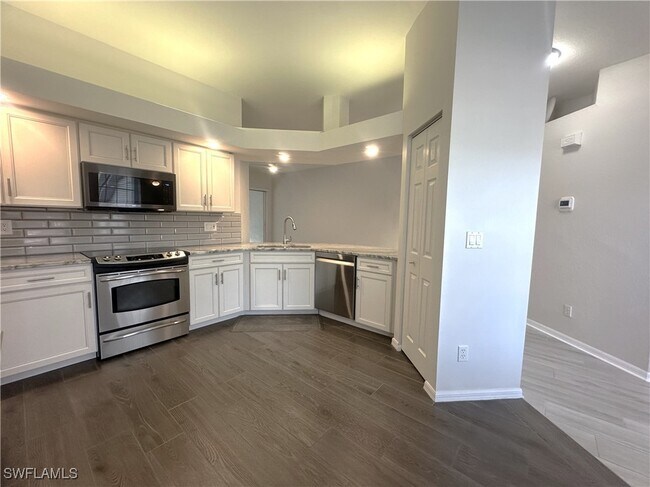 Photo - 6922 Satinleaf Rd N Unidad 203