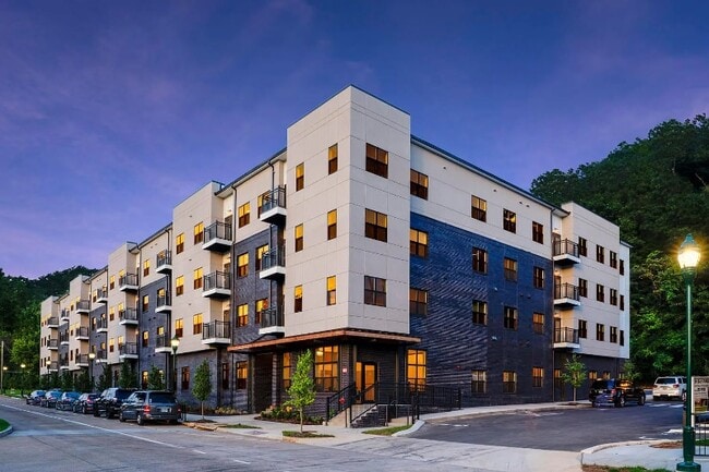 Building Photo - 782 Riverfront Pky Unit 101