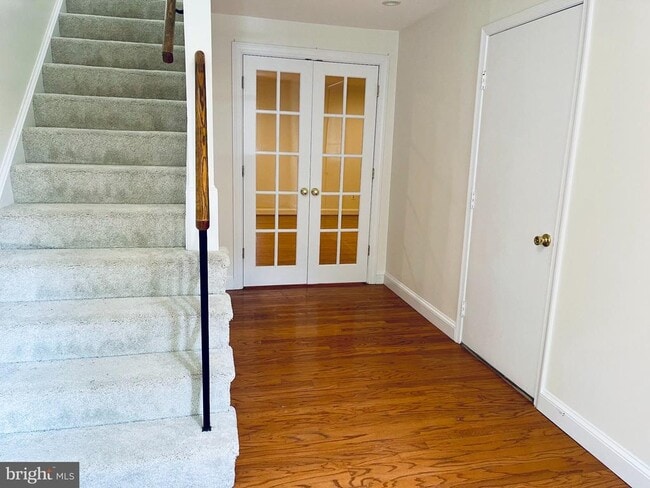 Building Photo - 32 Fendall Ave