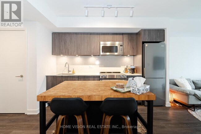 Photo - 30 Samuel Wood Wy Unit 409