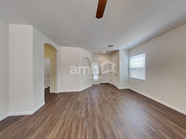 Photo - 14847 W Windrose Dr