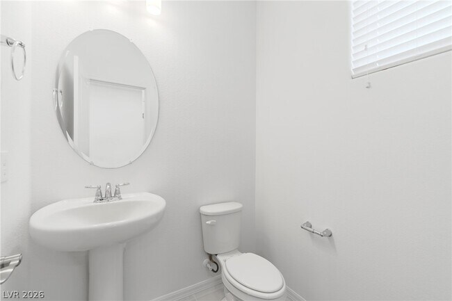 Photo - 5749 S Tioga Way
