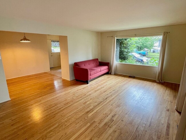 Photo - CURFN01 Unit 5246