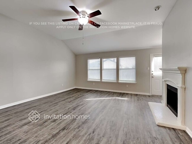 Photo - 216 Cedar Crest Dr