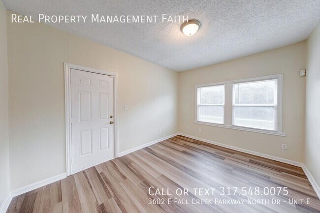 Photo - 3602 E Fall Creek Pkwy N Dr Unit E