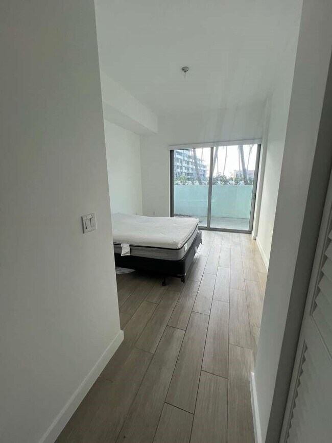 Photo - 1600 SW 1st Ave Unit 412