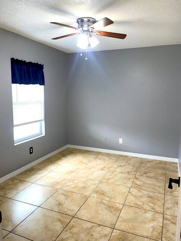 Photo - 316 N Grandview Ave Unit #B Upstairs