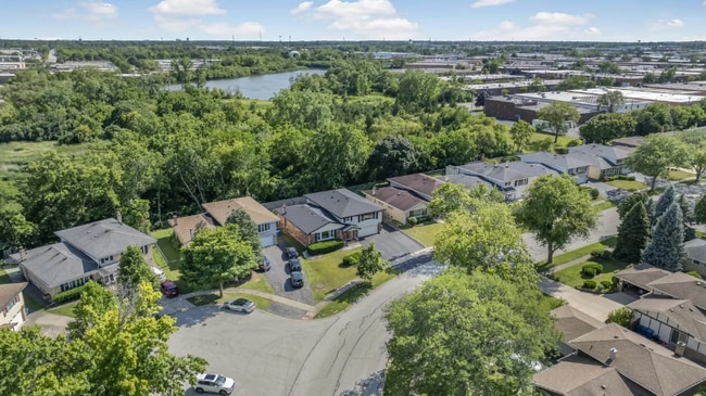 Photo - 839 Heritage Dr Unit 2