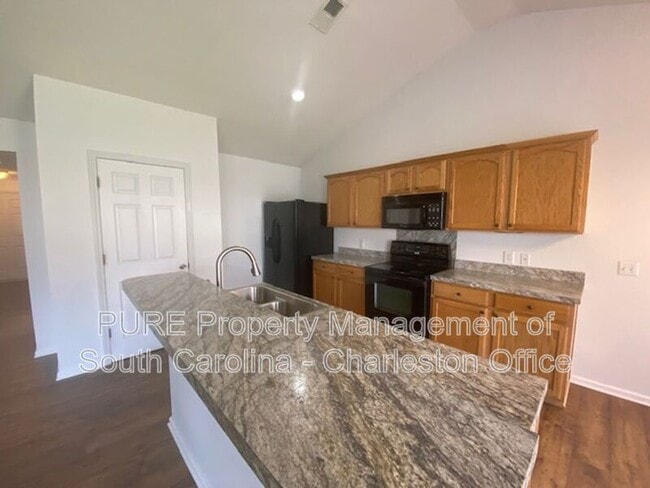 Photo - 1604 Ashley Ct