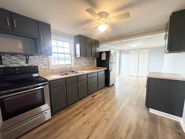 Photo - 116 Cooper Rd