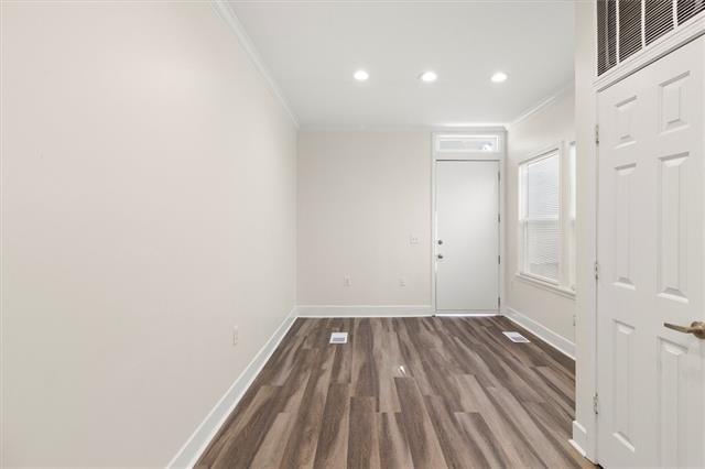 Photo - 3111 St Thomas St