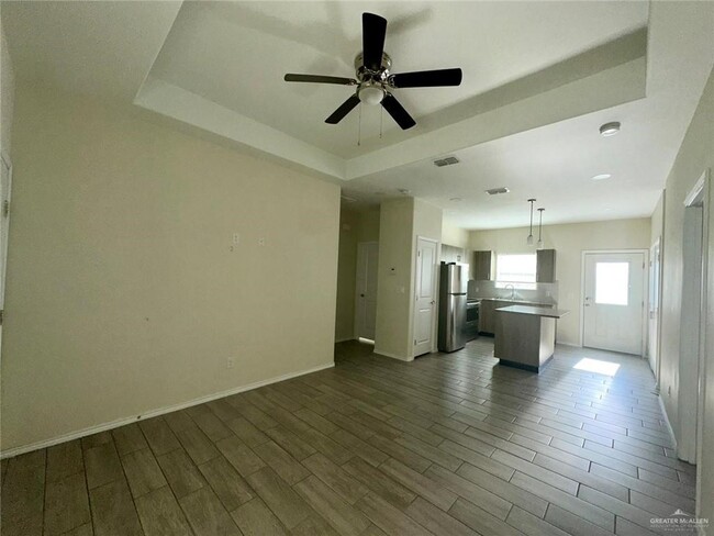 Photo - 16 Hiawatha Dr Unit 2