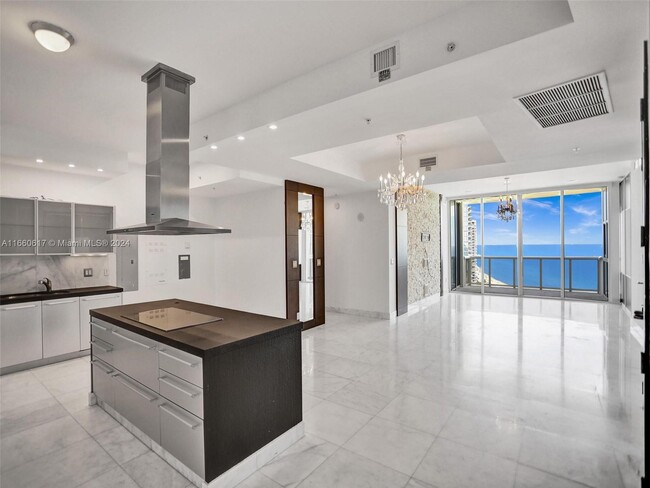 Photo - 18201 Collins Ave Condominio Unidad 3404