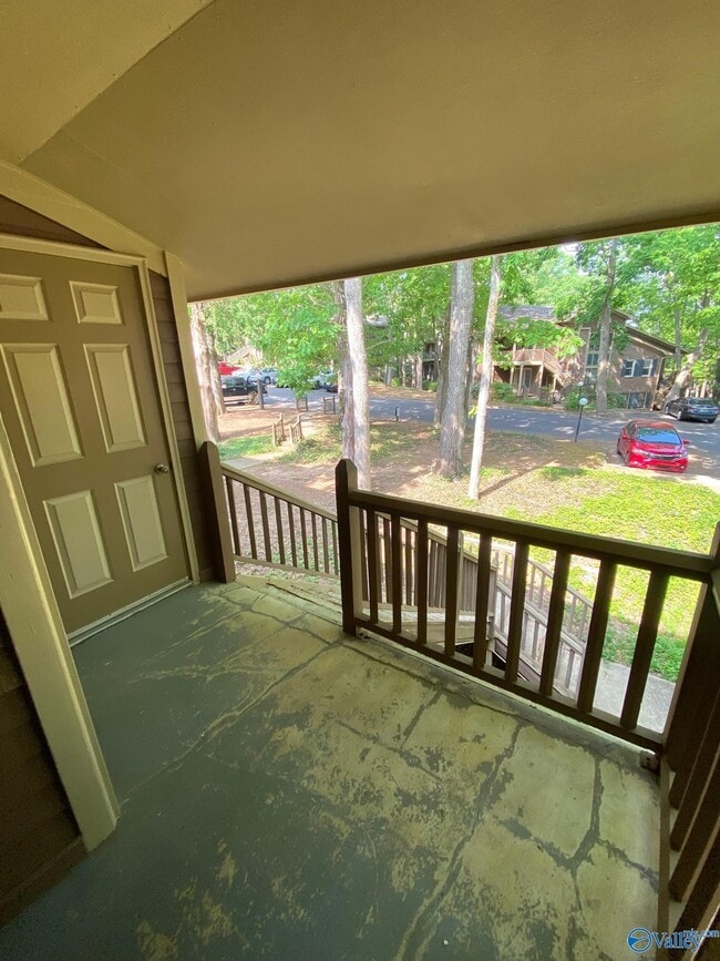 Photo - 2053 Woodlawn Dr SW Unit 2053