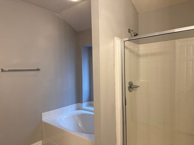 Photo - 510 Vienna Ct