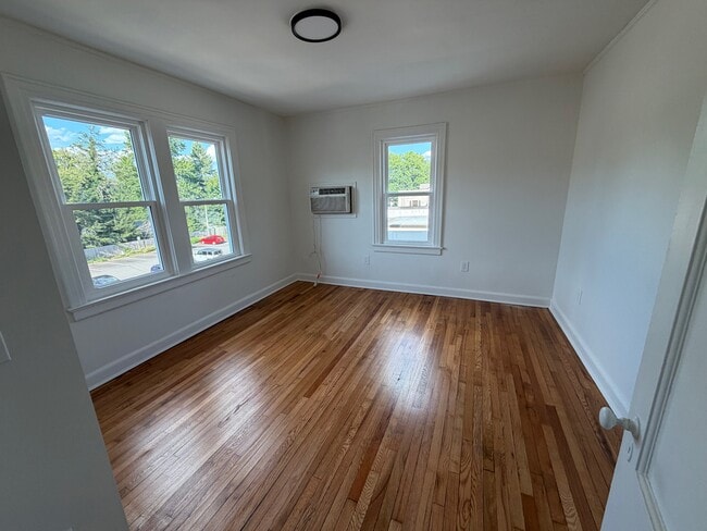 223 Bellevue Ave Unit 1