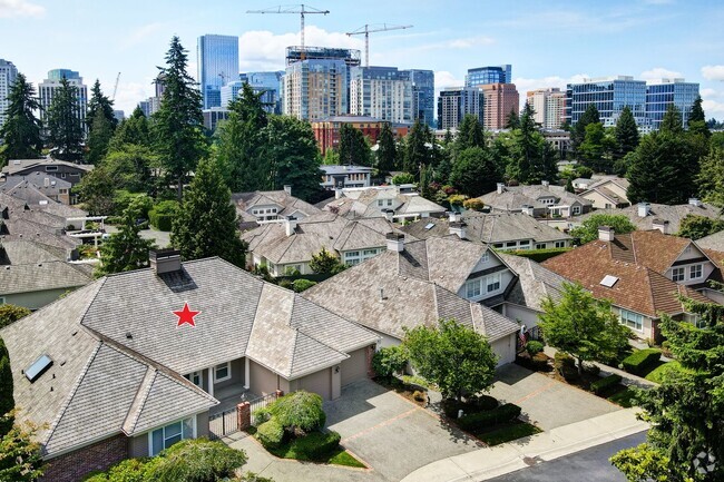 Building Photo - 3bd/2.5ba Bellevue Home