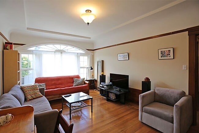Photo - 1120 Shrader St Unit 1