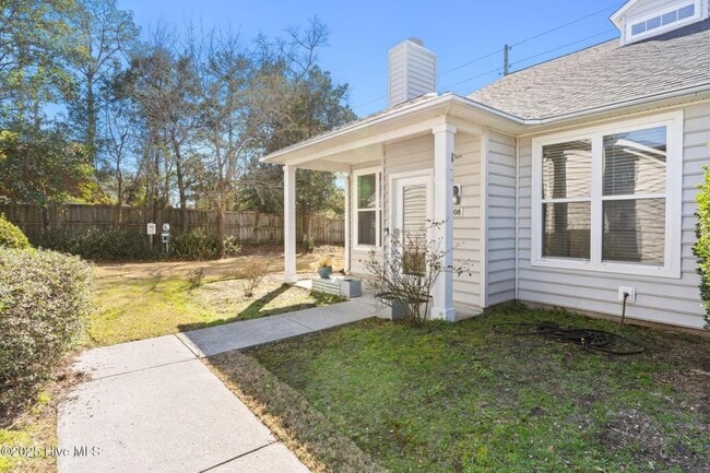 Building Photo - 321 S Kerr Ave Rental