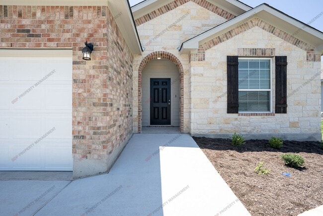 Building Photo - 3-2 in Popular Westfield Community Rental